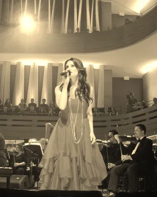 Idina Menzel